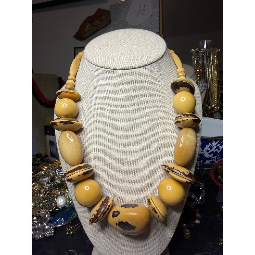 Tagua nut necklace hidden clasp vintage estate